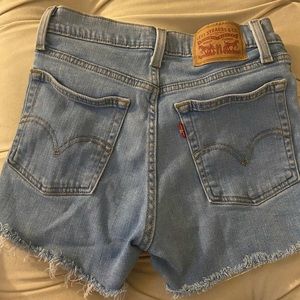 Levi’s cutoff shorts
